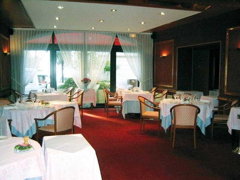 Hotel Le Bourgogne Évian-les-Bains Chambre photo